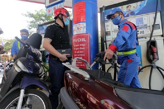Giá xăng dầu hôm nay 7/4/2026: Bảng giá xăng dầu tại GIANGNAMPETROL, Petrolimex, PVOIL, Mipec