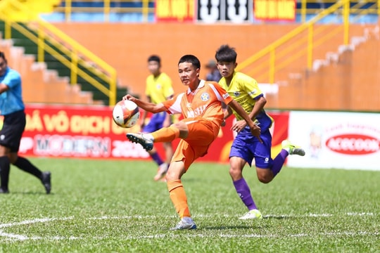 Hai đội Đà Nẵng vào tứ kết Giải bóng đá vô địch U15 quốc gia 2026