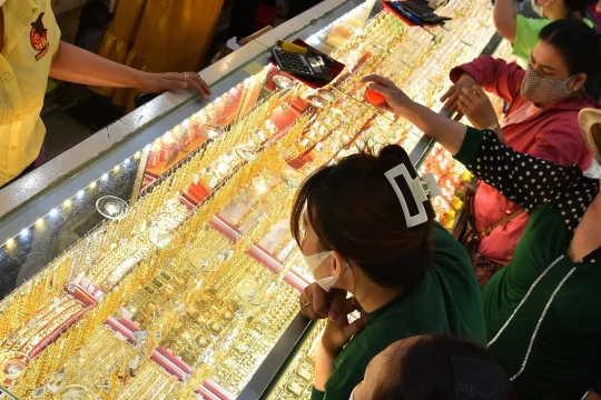 Giá vàng hôm nay 8/4/2026: Giá vàng SJC, vàng nhẫn, giá vàng 24K và vàng thế giới thứ 4