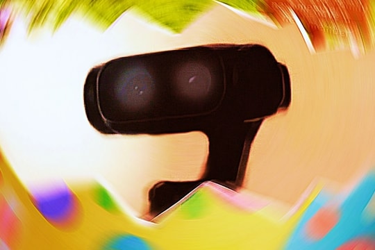 Insta360 Luna lộ diện với hệ thống camera kép và zoom quang học 3x