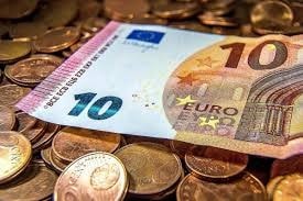 Tỷ giá Euro ngày 7/4: Ngân hàng tăng mạnh, thị trường tự do rời mốc 31.000 VND