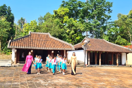 Làng Hội An ở Sơn Cẩm Hà