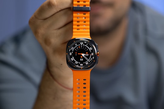 Galaxy Watch Ultra 2 sắp ra mắt với phiên bản Bluetooth giá rẻ và chip ...