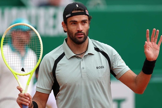 Địa chấn Monte Carlo: Berrettini hạ trắng Medvedev 6-0, 6-0 trong trận đấu khó tin