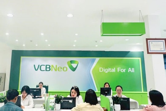 Lãi suất ngân hàng hôm nay 8/4/2026: VCBNeo bất ngờ giảm lãi suất
