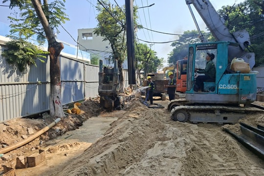 Đẩy nhanh tiến độ triển khai các dự án thoát nước ra vịnh Đà Nẵng