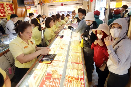 Giá vàng chiều nay 9/4/2026: Vàng SJC, vàng nhẫn BTMC, BTMH, Doji, Phú Quý