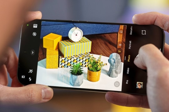 Xiaomi 18 Pro lộ diện với camera 200MP và công nghệ zoom kỹ thuật số 7x sắc nét