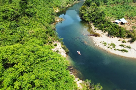Du lịch dã ngoại mùa nắng nóng