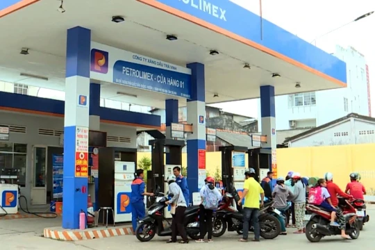 Giá xăng dầu hôm nay 13/4/2026: Bảng giá xăng dầu tại Petrolimex, PVOIL Mipec, GIANGNAMPETROL tại Đà Nẵng