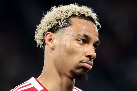 Arne Slot mạnh tay cải tổ Liverpool: Lời giải cho bài toán hàng công sau cú sảy chân tại PSG