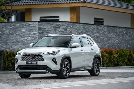 Toyota Yaris Cross 2026: Ưu đãi 50% lệ phí trước bạ và giá lăn bánh tháng 4