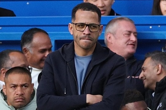 Chelsea thảm bại 0-3 trước Man City và kỷ lục buồn sau 26 năm