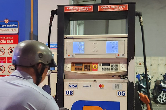Kiểm tra, giám sát chất lượng xăng sinh học E10
