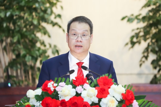 Phó Bí thư Thành ủy Nguyễn Mạnh Hùng được bầu giữ chức Chủ tịch UBND thành phố Đà Nẵng