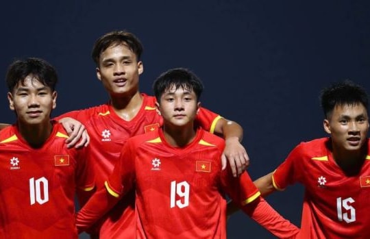 U17 Việt Nam đè bẹp Malaysia 4-0: Khẳng định sức mạnh tại giải Đông Nam Á 2026