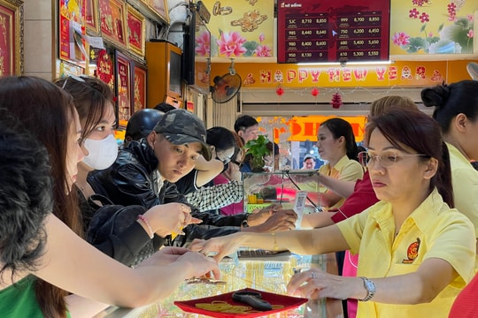 Giá vàng hôm nay 16/4: Giá vàng SJC, nhẫn 9999, vàng 24K và vàng thế giới thứ 5