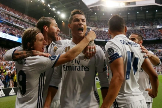 Cristiano Ronaldo và Diego Simeone: Kẻ giải mã pháo đài bất khả xâm phạm Atletico Madrid