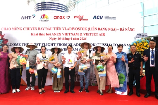 Đà Nẵng đón chuyến bay chở 220 khách du lịch đến từ Nga