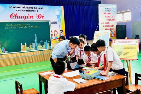 Khơi dậy tình yêu sử học