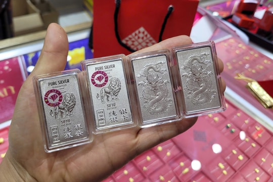 Giá bạc hôm nay 17/4/2026: Giá bạc thỏi giảm về 80 triệu/kg