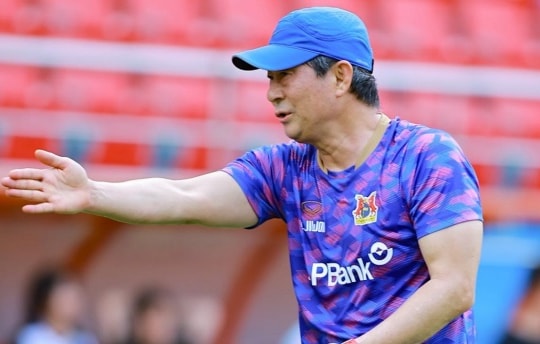 HLV Bae Ji-won dẫn dắt Ninh Bình: Tham vọng vô địch V.League và mục tiêu châu lục