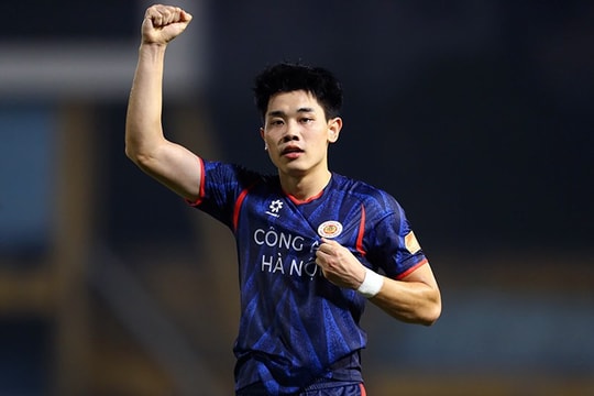 Cổ động viên Thái Lan hiến kế giúp Nguyễn Đình Bắc xuất ngoại sang Bundesliga hoặc J-League