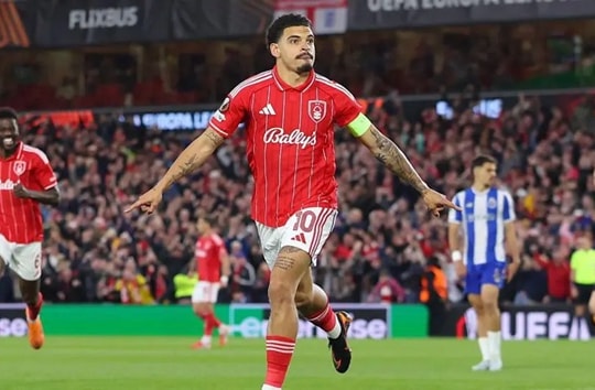 Nottingham Forest và kịch bản kỳ lạ: Đá Champions League khi đang ở giải hạng Nhất