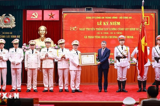 Thủ tướng: Tên gọi “Cảnh sát hình sự” mãi là niềm tin cậy của nhân dân