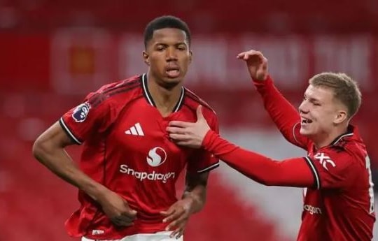Chido Obi rực sáng đưa U18 Man Utd vào chung kết FA Youth Cup