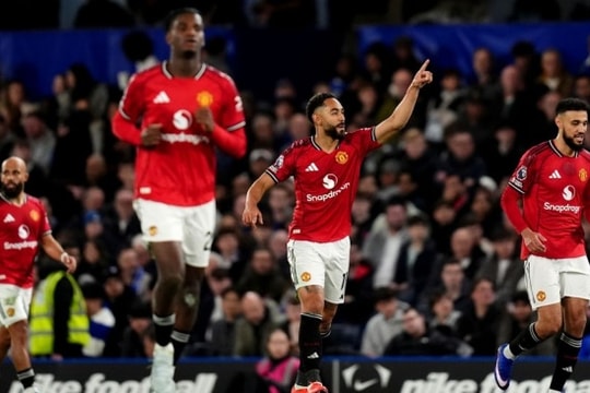 Matheus Cunha nổ súng, MU đánh bại Chelsea để củng cố vị thế Top 3 Premier League