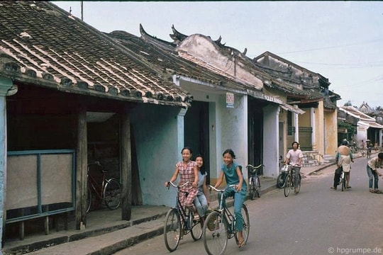Hoi An in 1990s: Rare moments captured by German traveller