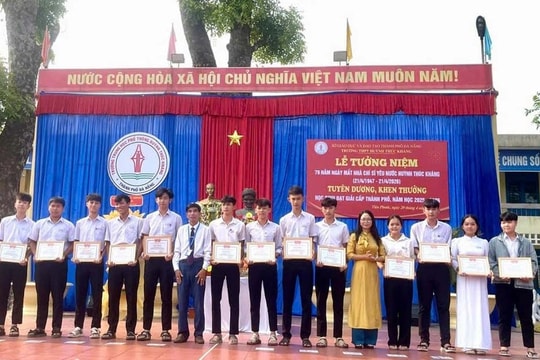 Tưởng niệm 79 năm ngày mất cụ Huỳnh Thúc Kháng
