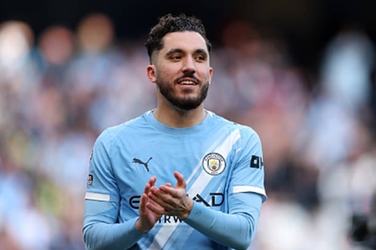 Man City thắng nghẹt thở Arsenal 2-1: Rayan Cherki và Nico O'Reilly tỏa sáng tại Etihad