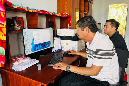 Nỗ lực đưa công nghệ số về bản làng