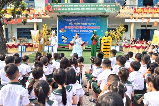 Tuyên truyền văn hóa, văn minh đô thị cho học sinh tiểu học