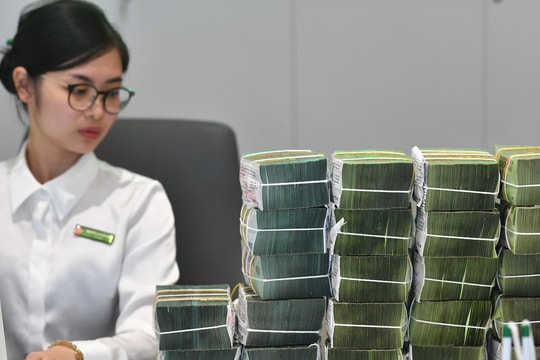 Lãi suất ngân hàng hôm nay 21/4: VPBank tiếp tục giảm thêm lãi suất huy động