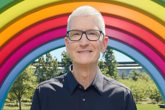 Tim Cook rời ghế CEO Apple vào năm 2026: John Ternus chính thức được chọn làm người kế nhiệm