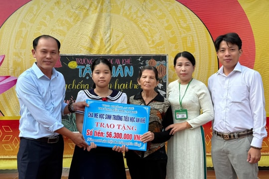 Lan tỏa yêu thương, tiếp sức học trò đến trường