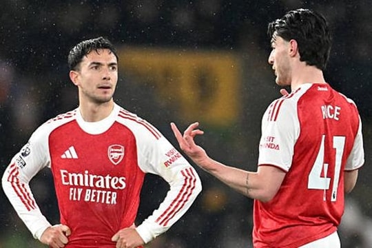 Mikel Arteta và bài toán tuyến giữa: Tại sao Viktor Gyokeres chưa thể bùng nổ tại Arsenal?