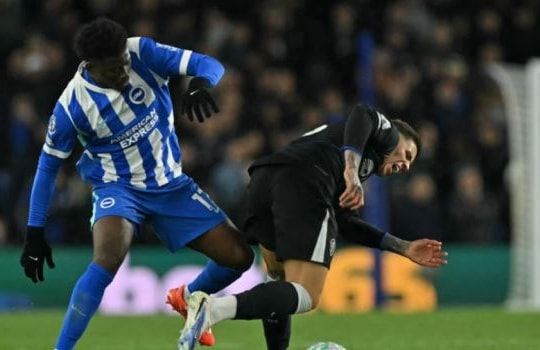 Carlos Baleba đại náo Stamford Bridge: Lời khẳng định đanh thép gửi đến Manchester United