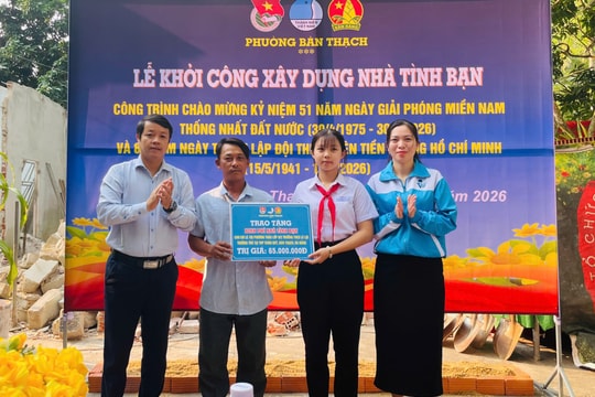 Trợ lực học sinh nghèo vượt khó