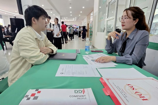Hơn 200 doanh nghiệp tham gia tuyển dụng tại ngày hội việc làm 2026