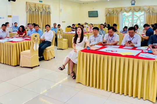 Tập huấn kỹ năng an toàn thông tin trên không gian mạng cho cán bộ hợp tác xã