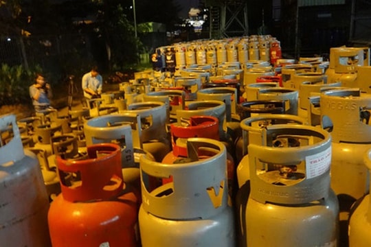 Giá gas hôm nay 23/4: phổ biến từ 550.000 đồng/bình