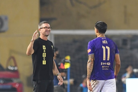 Harry Kewell: CLB Hà Nội sở hữu sân tập đẳng cấp như Wembley