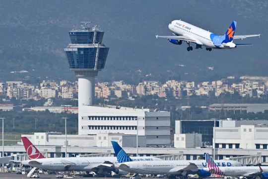 Mùa hè khó khăn của ngành du lịch châu Âu