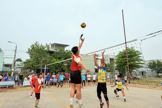 Phường Điện Bàn Đông khai mạc giải bóng chuyền “Bông lúa vàng” 2026