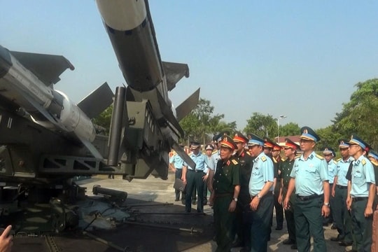 Tổng cục Hậu cần - Kỹ thuật kiểm tra toàn diện Tiểu đoàn 178