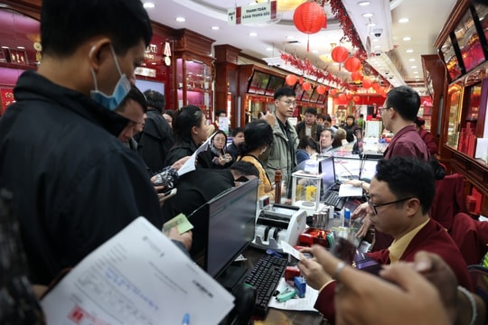Giá vàng hôm nay 25/4/2026: Giá vàng SJC, nhẫn 9999 và vàng thế giới thứ 7